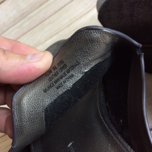 Naked Feet FLOW Platform Sandal silver pewter metallic leather. Size 8 - Picture 9 of 10